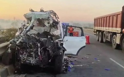 3 phương tiện đâm nhau liên hoàn, 7 người tử vong