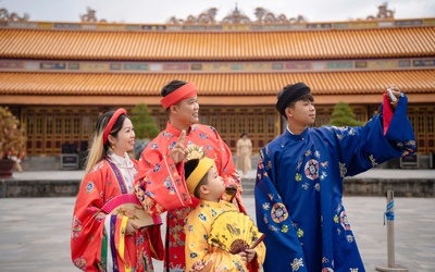 Huế bùng nổ du lịch Tết Bính Ngọ 2026