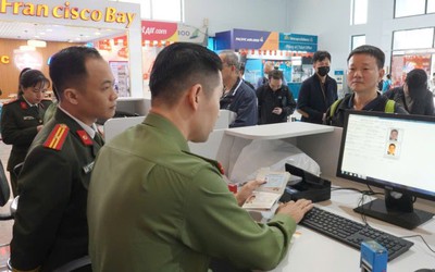 Lực lượng an ninh hàng không giữ bình yên cho mỗi chuyến bay