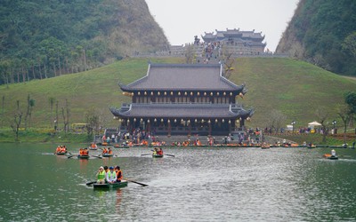 Điểm dừng chân mới cho hành trình vãn cảnh