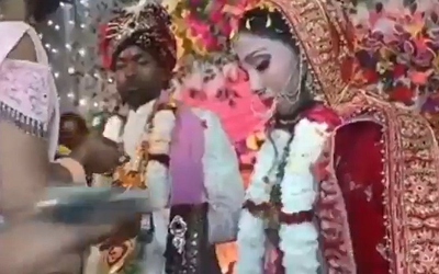 Cô dâu bị người yêu cũ bắn ngay trong đám cưới