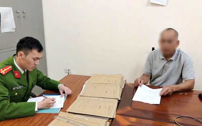 Tự ý "chặt chém" giá vé giữ xe tại lễ hội, 2 người bị phạt hơn 30 triệu đồng