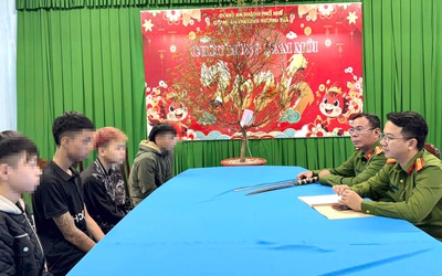 Góc khuất phía sau vụ nhóm thiếu niên mang hung khí “diễn” trên phố ở Huế