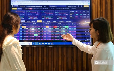 VN-Index tích lũy quanh vùng cao, hướng lên vùng 1.860 điểm