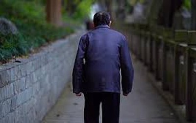 Đau tim đi khám, cụ ông sốc nặng khi được chẩn đoán "mang thai"