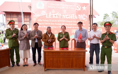 Gia Lai: Công an kết nghĩa cùng buôn làng, mang Tết sớm lên dân bản ở Đak Pơ