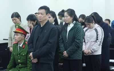 "Bà trùm" đường dây buôn lậu 546 kg vàng bị đề nghị đến 13 năm tù