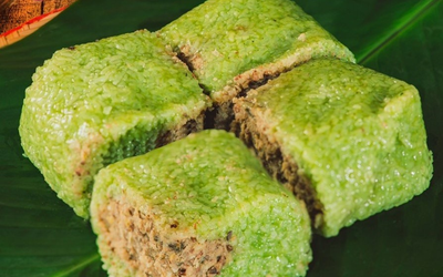 Bóc bánh chưng thấy hiện tượng này, đừng cố ăn kẻo "rước bệnh" vào người