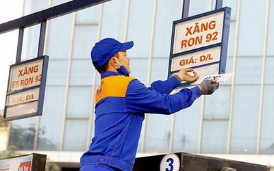 Từ chiều nay (5/2), giá bán lẻ xăng, dầu tiếp tục tăng