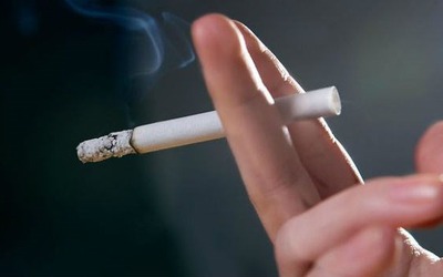 Mỹ và WHO: Hai thái cực trong chính sách kiểm soát thuốc lá toàn cầu