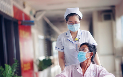 Đề xuất 6 mức phụ cấp ưu đãi cho nhân viên y tế, cao nhất bao nhiêu?