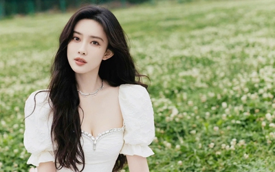 Nữ diễn viên 9X gây chú ý khi thưởng Tết cho nhân viên bằng ô tô