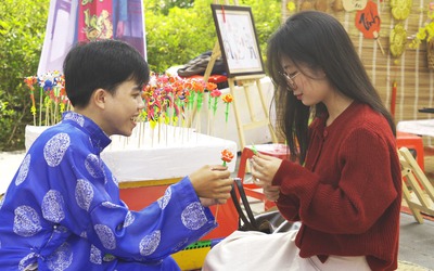 Làm mới cách đón Tết, Đà Nẵng đưa lễ hội về gần người dân