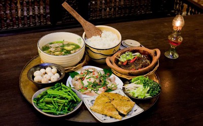 Thể lệ cuộc thi viết chủ đề “Bữa cơm gia đình ấm áp yêu thương”