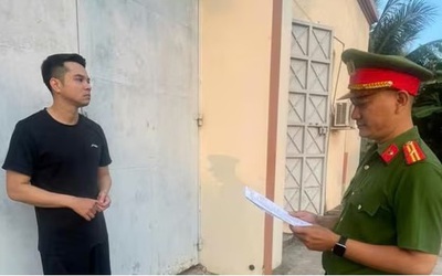 Bắt đối tượng chém người rồi vào bệnh viện tâm thần làm thủ tục nhập viện