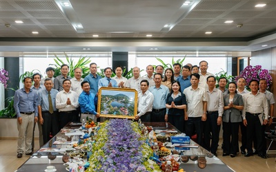 Ban Thường vụ Tỉnh ủy Thanh Hóa đến thăm và làm việc tại Tỉnh An Giang và Tập đoàn Sao Mai