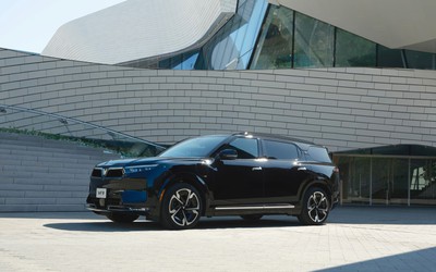 Mang 1,5 tỷ đồng đi tìm mẫu ô tô “hưởng thụ” nhất thị trường