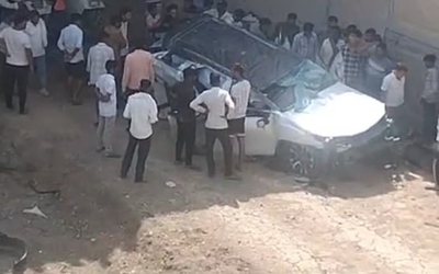 Ô tô lao khỏi cầu vượt, 3 người trên xe tử vong thương tâm