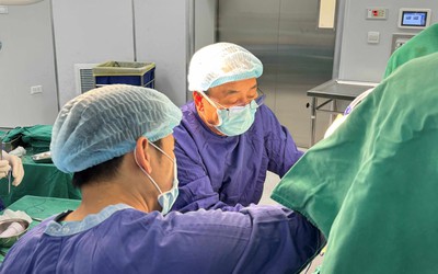 Điều trị đa chuyên khoa: Cánh cửa hy vọng mới cho bệnh nhân ung thư tiêu hóa