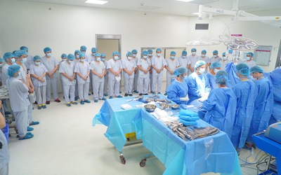 Giọt nước mắt tiễn biệt chàng trai trẻ, 6 cuộc đời được hồi sinh