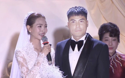 MC Mù Tạt xúc động bật khóc trong lễ cưới với cầu thủ Đức Huy