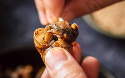 Một món ăn quen thuộc dễ là "ổ ký sinh trùng" ẩn náu, giới trẻ mê tít