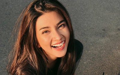 NSƯT, nữ diễn viên 39 tuổi đẹp mặn mà như "viên ngọc quý phương Đông" khiến người hâm mộ trầm trồ