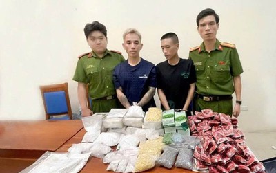 Khởi tố nhóm đối tượng mua bán, vận chuyển hơn 25 kg ma túy