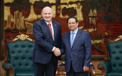 Thủ tướng tiếp Bộ trưởng Bộ Tình trạng khẩn cấp Liên bang Nga