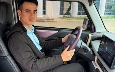 Chủ xe Nghệ An: “Từ lúc mua VinFast VF 3, đi uống cà phê, ăn bát phở chẳng ngại chỗ đỗ xe”