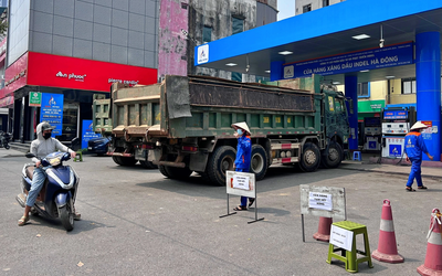 Hà Nội: Doanh nghiệp xăng dầu xin được dừng bán vì hết hàng