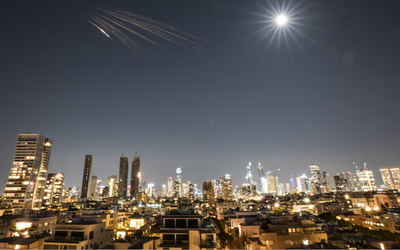 Tổng thống Mỹ Donald Trump kêu gọi Iran "đầu hàng vô điều kiện"