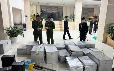 Bắt khẩn cấp Giám đốc doanh nghiệp cùng đàn em "cộm cán", thu giữ vũ khí và ma túy