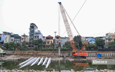 Cảnh thi công dự án chống ngập khẩn cấp tại Hà Nội nhìn từ trên cao