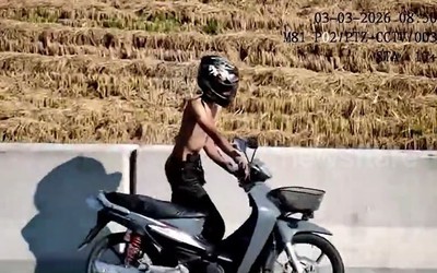 Tên trộm bị bắt quả tang khi đang đẩy xe máy tẩu thoát