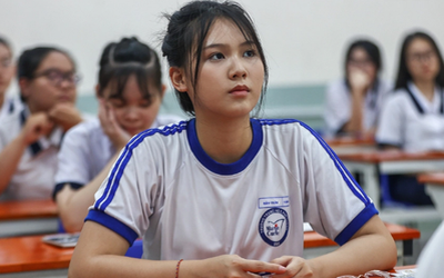 Nhiều trường đại học đồng loạt tăng học phí: Lí giải nguyên nhân