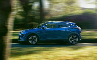 Giá xăng đồng loạt tăng mạnh, nhiều gia đình trẻ muốn xuống tiền sớm với VinFast VF 6