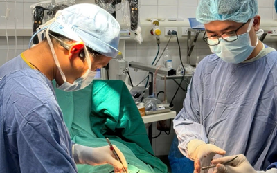 Cấp cứu kịp "giờ vàng", cứu nam bệnh nhân 42 tuổi