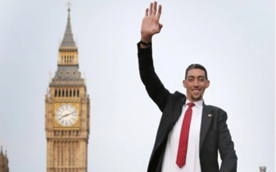 Người khổng lồ được Guinness ghi danh và nguồn cảm hứng cho những hoàn cảnh đặc biệt