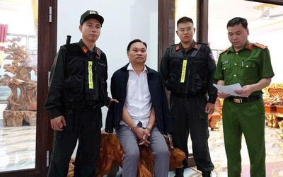 Vụ triệt phá nhóm "xã hội đen" núp bóng doanh nghiệp: Khởi tố nhiều cán bộ