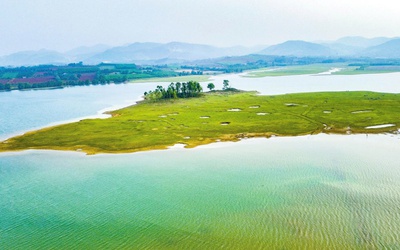 Hồ nước ngọt lớn nhất Thanh Hóa chờ "cú hích" đầu tư du lịch 32.000 tỷ