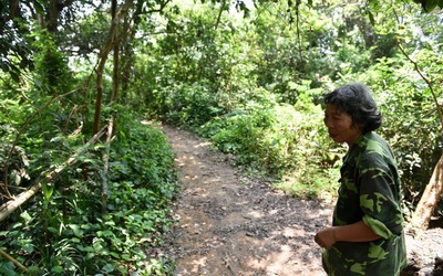 Hai "dị nhân" sống giữa "ốc đảo" biệt lập ở Phú Thọ, không tiêu đến tiền, vẫn khỏe mạnh