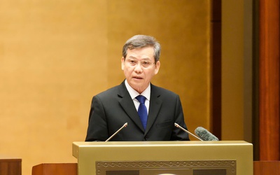 Kịp thời thay thế, cho từ chức cán bộ yếu kém năng lực, uy tín thấp, nhũng nhiễu