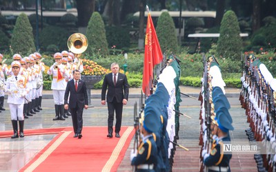 Thủ tướng Lê Minh Hưng chủ trì lễ đón chính thức Thủ tướng Slovakia