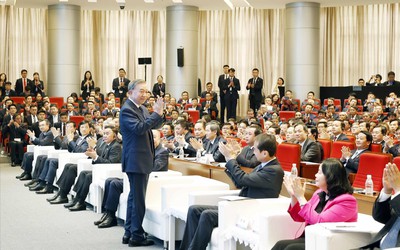 Tổng Bí thư, Chủ tịch nước Tô Lâm nói về "khát vọng Việt Nam" tại Trường Đại học Thanh Hoa