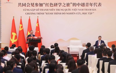 Bồi dưỡng nền tảng hữu nghị Việt - Trung cho thế hệ tương lai