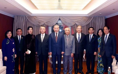 Tri ân những "chứng nhân lịch sử" của quan hệ hữu nghị Việt - Trung