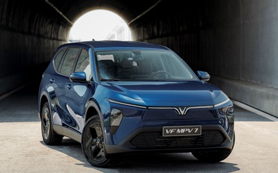 Giải mã sức hút của VinFast VF MPV 7: “Cân đẹp” cả gia đình 3 thế hệ, kinh tế ăn đứt xe xăng