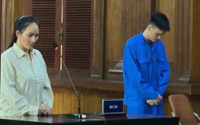 Vợ lãnh án vì đưa hối lộ để lo cho chồng được nhẹ tội