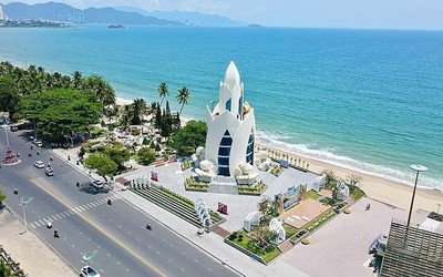 Khánh Hòa mùa cao điểm: Lễ hội lan tỏa, xu hướng đa trải nghiệm lên ngôi